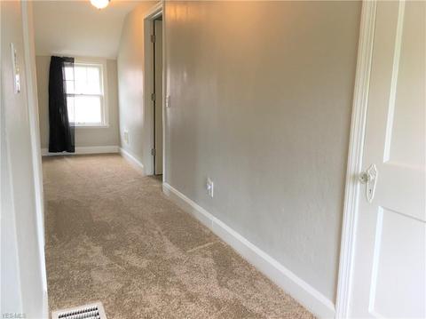 130 Taft Ave, Elyria, OH 44035 photo 12