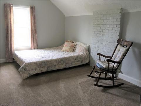 130 Taft Ave, Elyria, OH 44035 photo 16