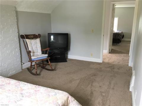 130 Taft Ave, Elyria, OH 44035 photo 17