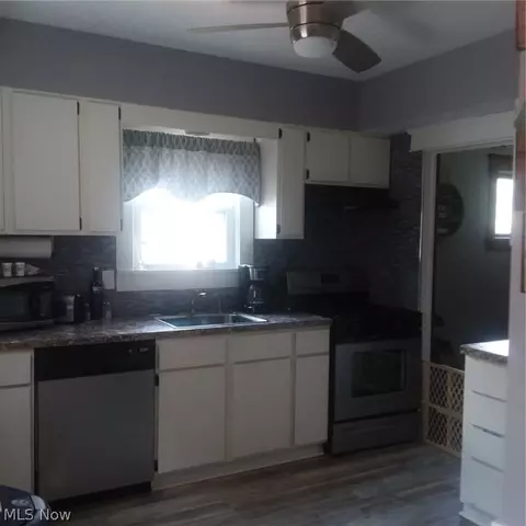 80 Como St, Struthers, OH 44471 photo 6