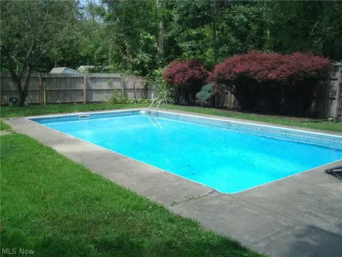 1538 Cherry Ln, Ashtabula, OH 44004 photo 25