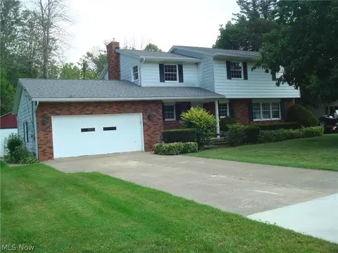 1538 Cherry Ln, Ashtabula, OH 44004 photo 1