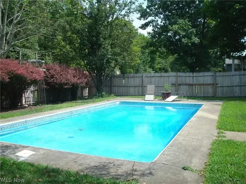 1538 Cherry Ln, Ashtabula, OH 44004 photo 24