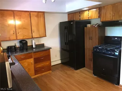 4510 Diane Dr, Ashtabula, OH 44004 photo 9