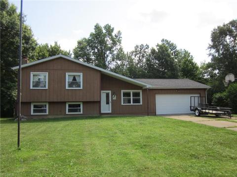 4166 Ruth Dr, Rootstown, OH 44272 photo 1