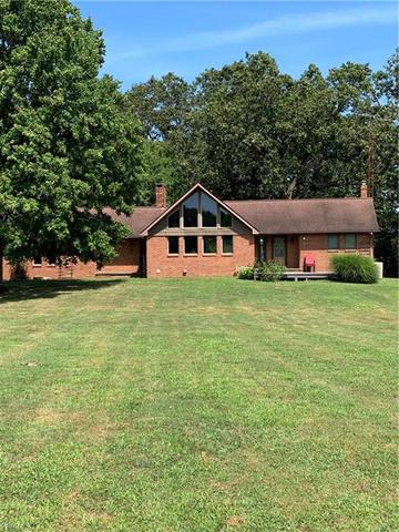 13 Lake Tomahawk Homes For Sale Lake Tomahawk Oh Real Estate Movoto