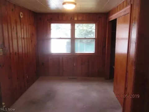 337 8th St, Elyria, OH 44035 photo 9