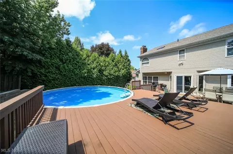 34160 Beacon Dr, Willoughby, OH 44094 photo 31