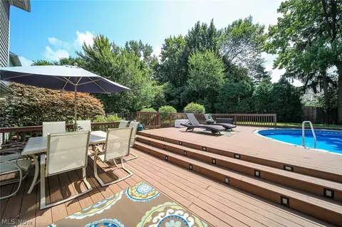 34160 Beacon Dr, Willoughby, OH 44094 photo 32