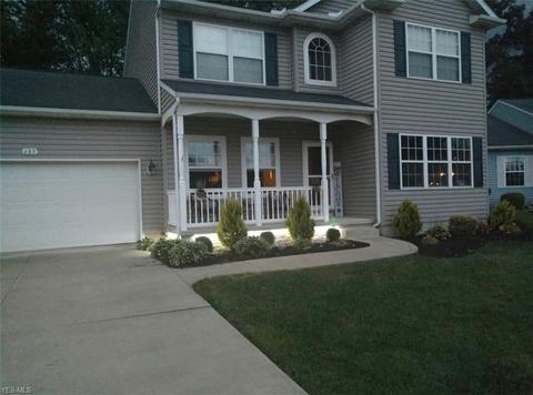 683 Oakdale Cir, Elyria, OH 44035 photo 1