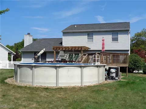 3209 E Stoneway Dr, Sandusky, OH 44870 photo 4