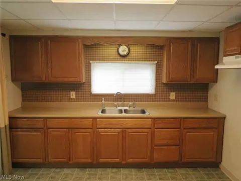 5008 Dwight Ave, Ashtabula, OH 44004 photo 5