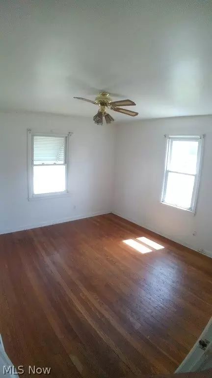 14521 Kennerdown Ave, Maple Heights, OH 44137 photo 9