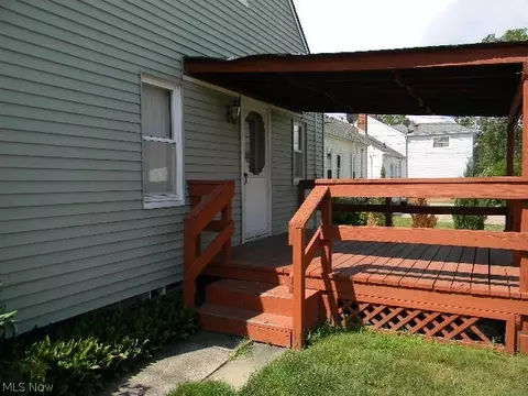 14521 Kennerdown Ave, Maple Heights, OH 44137 photo 16