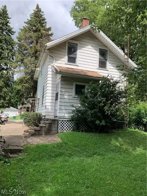 1920 3rd St SE, Canton, OH 44707 photo 5