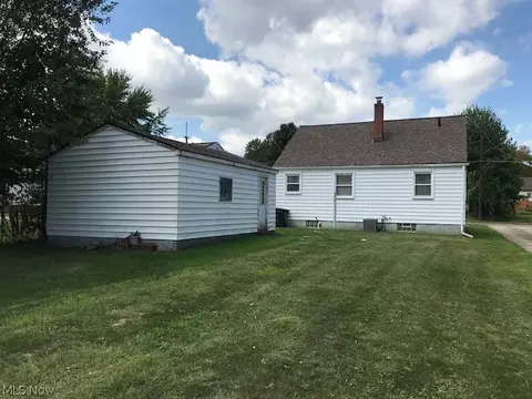 494 7th St, Struthers, OH 44471 photo 22