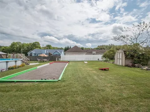 100 Forest Creek Dr, Struthers, OH 44471 photo 31