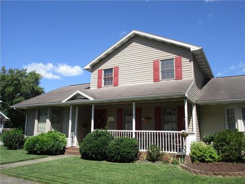 107 E 5th St, Williamstown, WV 26187 photo 29