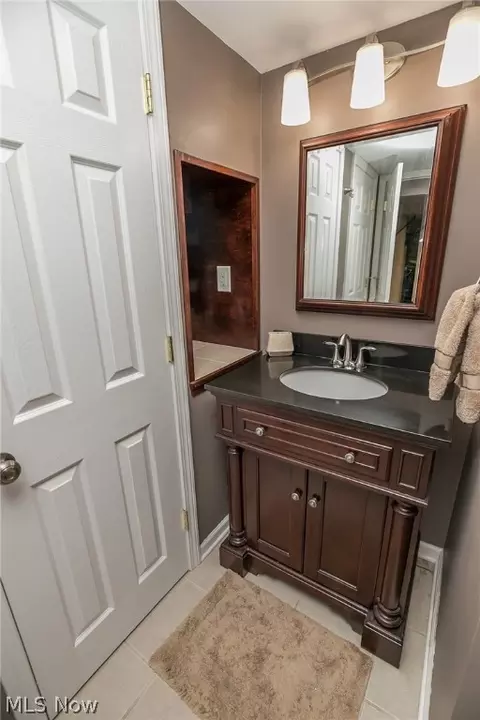 7000 Freeland Dr, Elyria, OH 44035 photo 28