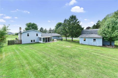 40282 Biggs Rd, Lagrange, OH 44050 photo 2