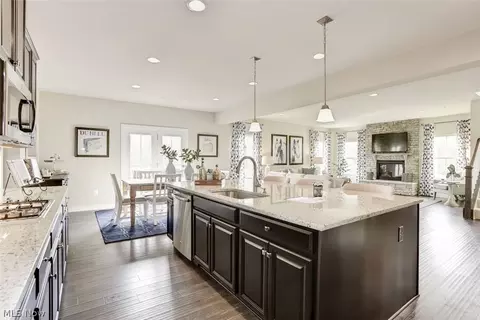2212 Pendleton Ct, Avon, OH 44011 photo 14