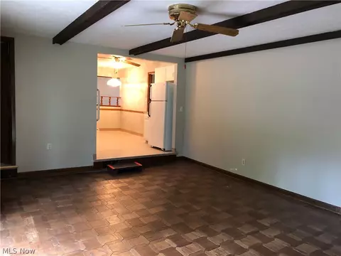 8805 Fenway Dr, Parma, OH 44129 photo 17