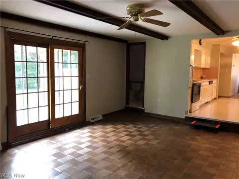 8805 Fenway Dr, Parma, OH 44129 photo 18