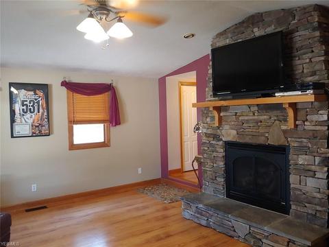 45370 Telegraph Rd, Elyria, OH 44035 photo 10
