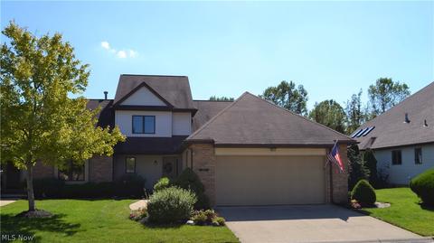 2540 River Downs, Stow, OH 44224 photo 1