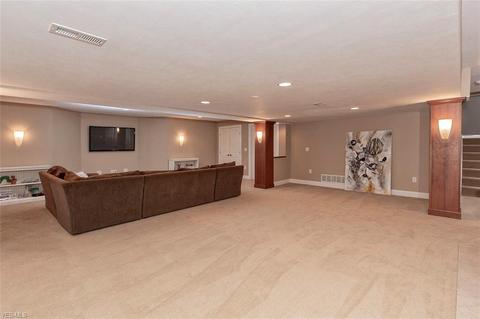 491 Devonshire Ln, Aurora, OH 44202 photo 32