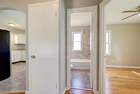 5610 Forest Ave, Parma, OH 44129 photo 10