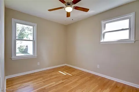 5610 Forest Ave, Parma, OH 44129 photo 13