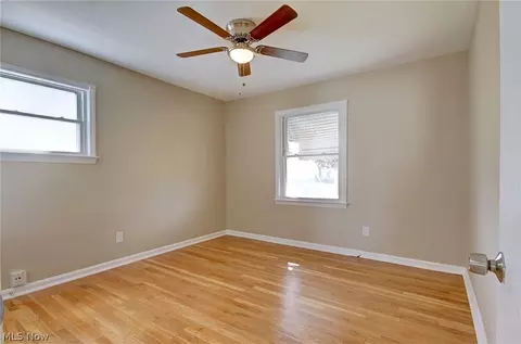 5610 Forest Ave, Parma, OH 44129 photo 12