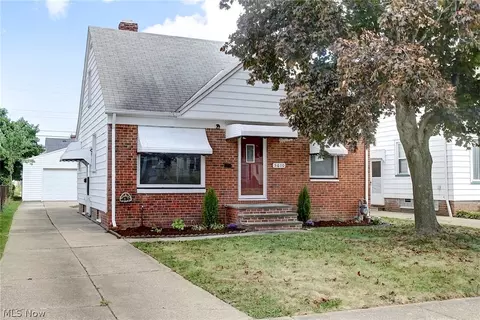 5610 Forest Ave, Parma, OH 44129 photo 1