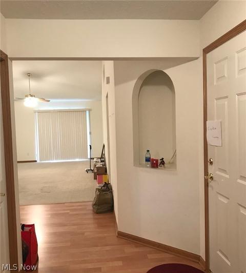 7629 Falling Leaf Dr, Seven Hills, OH 44131 photo 8