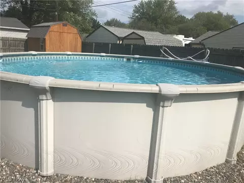 4121 Riverview, Lorain, OH 44055 photo 8