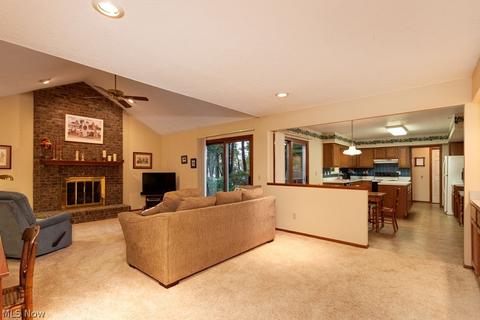7248 Winchester Dr, Solon, OH 44139 photo 10