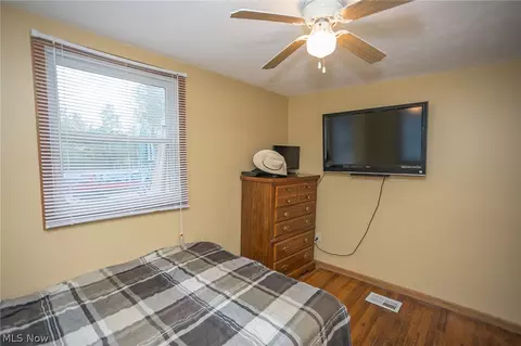 622 Hilliard Rd, Elyria, OH 44035 photo 18
