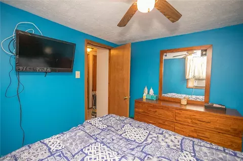 622 Hilliard Rd, Elyria, OH 44035 photo 16