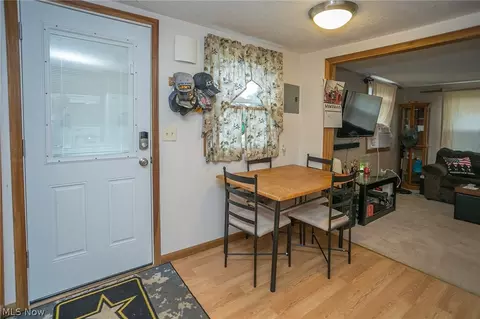 622 Hilliard Rd, Elyria, OH 44035 photo 6