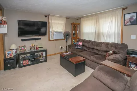 622 Hilliard Rd, Elyria, OH 44035 photo 11