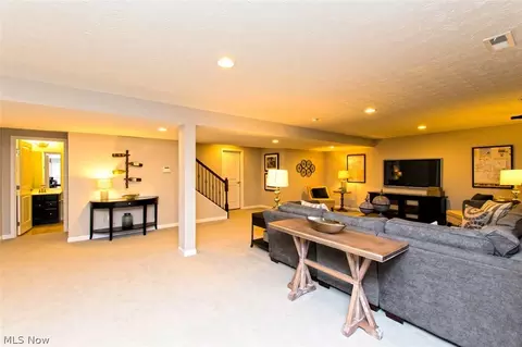2281 Pendleton Ct, Avon, OH 44011 photo 17
