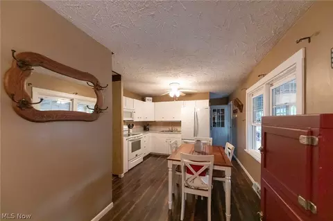 3902 Clinton Ave, Lorain, OH 44055 photo 10