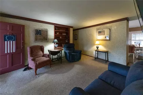 3902 Clinton Ave, Lorain, OH 44055 photo 5