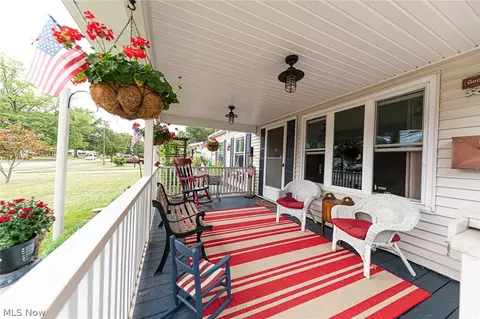 3902 Clinton Ave, Lorain, OH 44055 photo 3