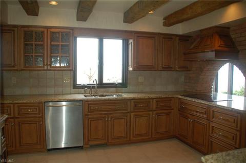 917 Beachside Ln, Huron, OH 44839 photo 9