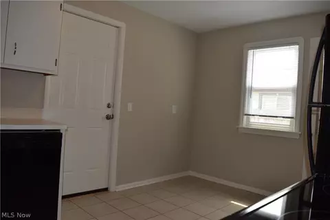 6939 State Rd, Parma, OH 44134 photo 9