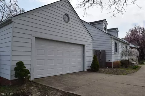 6939 State Rd, Parma, OH 44134 photo 33