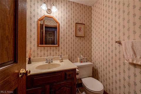 34403 Bramble Ln, Solon, OH 44139 photo 17