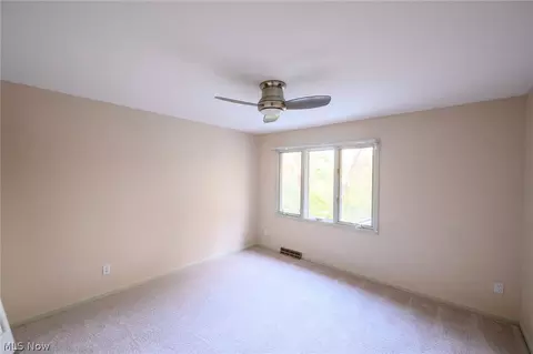 4006 Devonshire Cir, Stow, OH 44224 photo 21